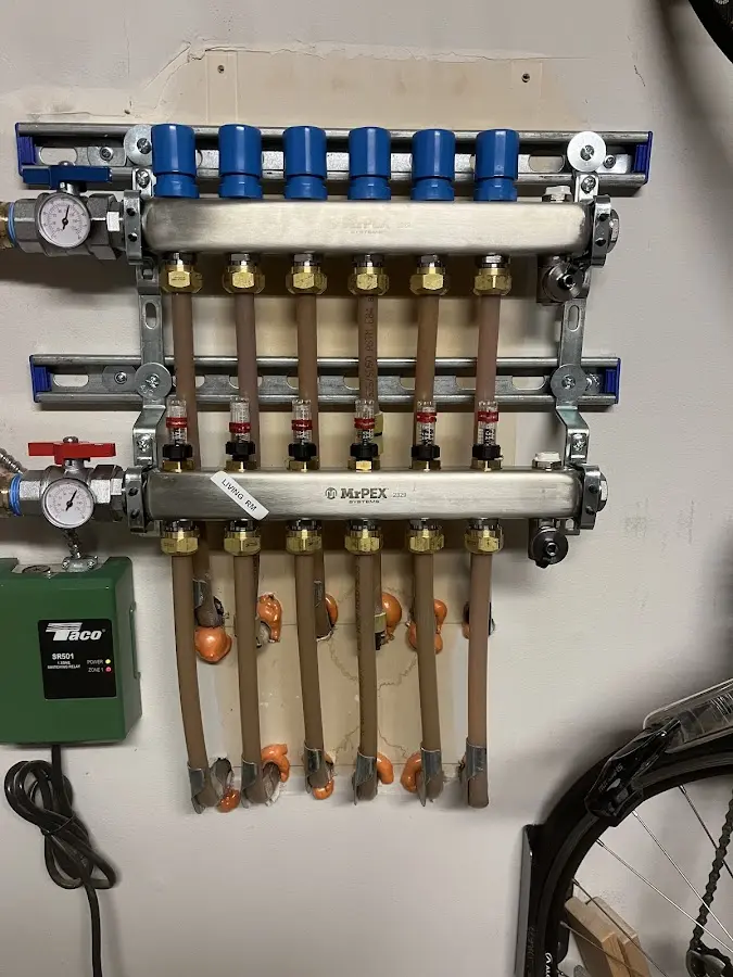 Plumber performing Gas Leak Detection at a residential property in Tangerine